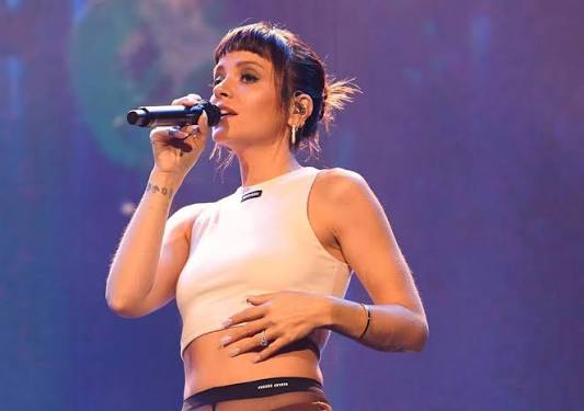 Audience at a Lily Allen concert